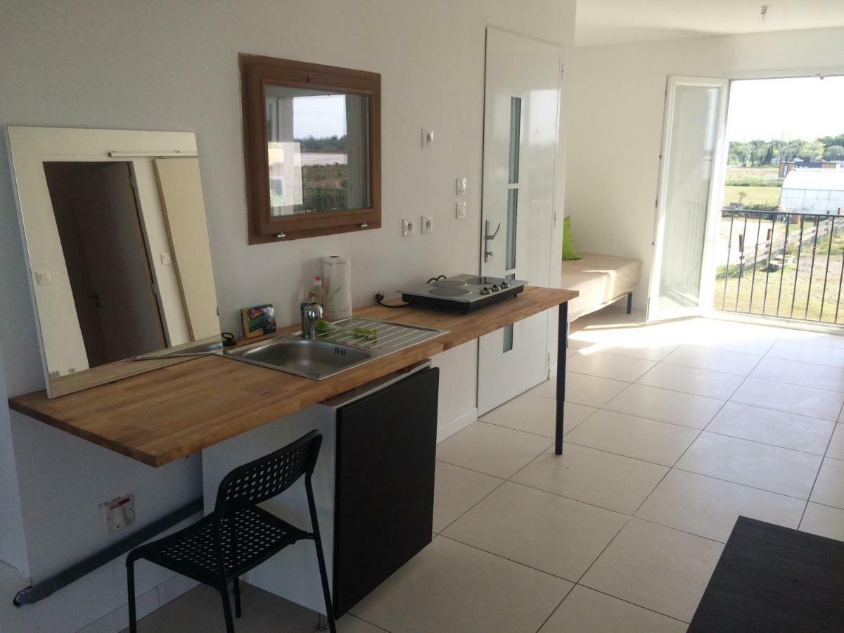 En Camargue Apartment Salin-de-Giraud Ngoại thất bức ảnh