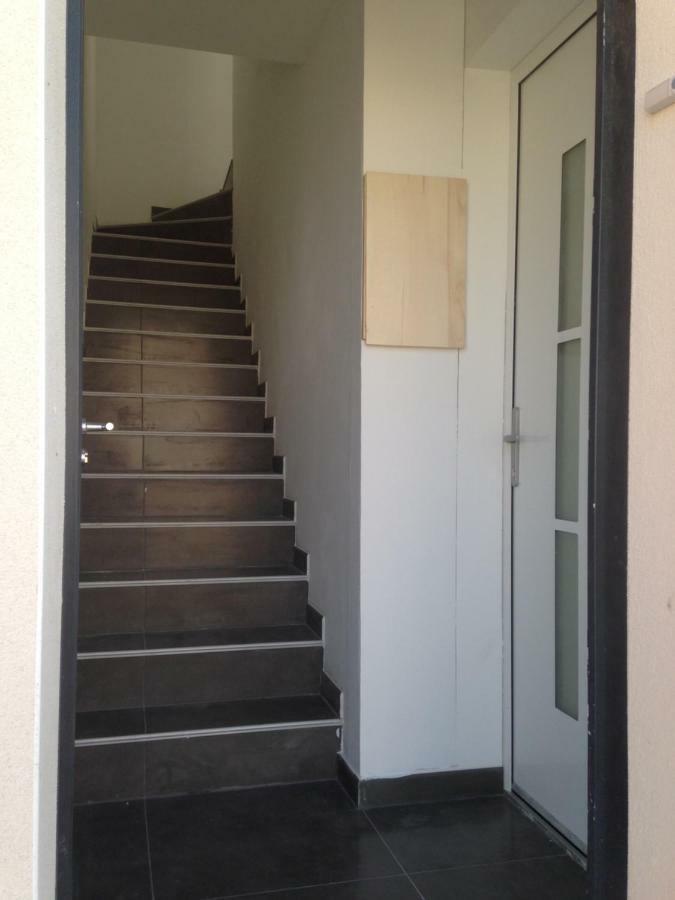 En Camargue Apartment Salin-de-Giraud Ngoại thất bức ảnh